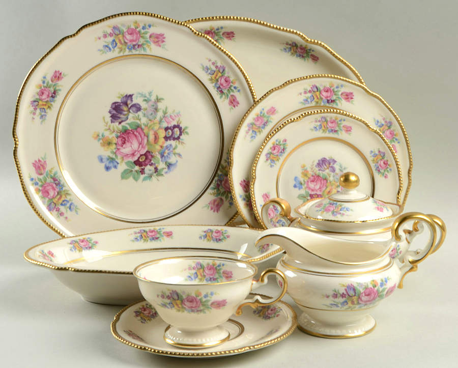 Castleton Rose 45 Piece Starter Set by Castleton (USA)-1