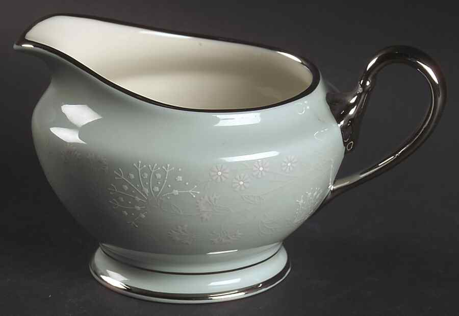 Corsage Creamer by Castleton (USA)-1