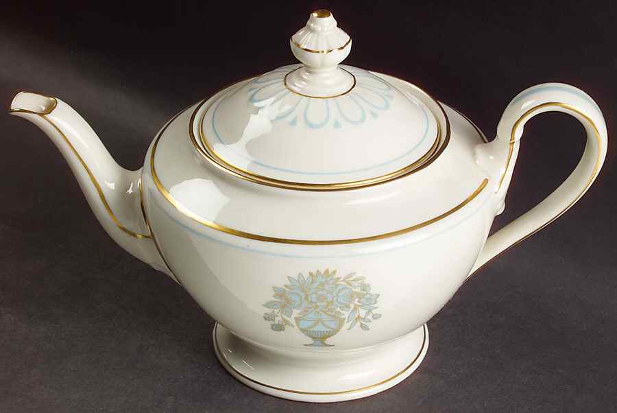 Dorset Teapot & Lid by Castleton (USA)-1