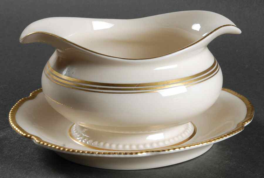 Royal Gravy Boat with Attached Underplate by Castleton (USA)-1