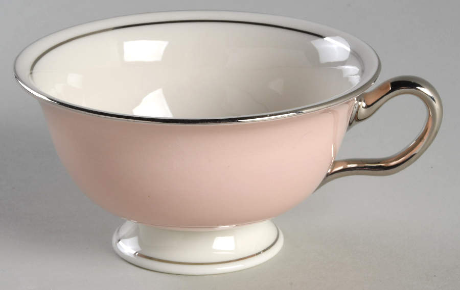 Shell Pink Footed Cup by Castleton (USA)-1