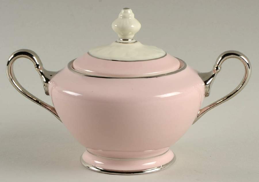 Shell Pink Sugar Bowl & Lid by Castleton (USA)-1
