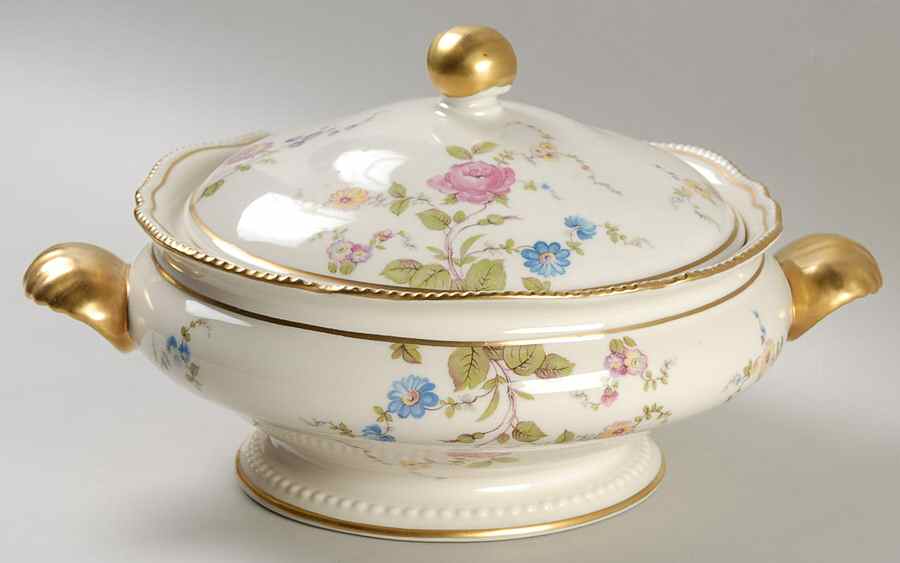 Sunnyvale Round Covered Vegetable by Castleton (USA)-1