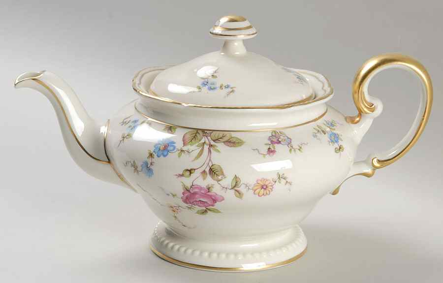 Sunnyvale Teapot & Lid by Castleton (USA)-1
