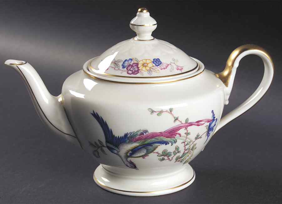 Venetian Teapot & Lid by Castleton (USA)-1