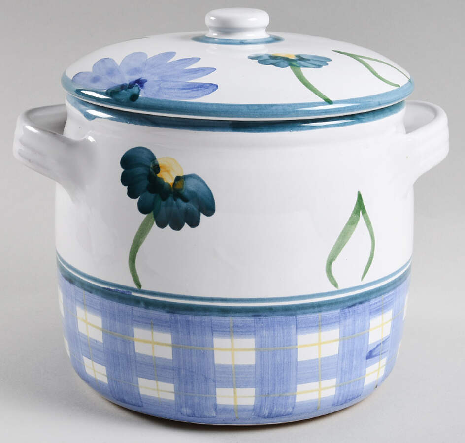 Arioso Bean Pot & Lid by Caleca-1
