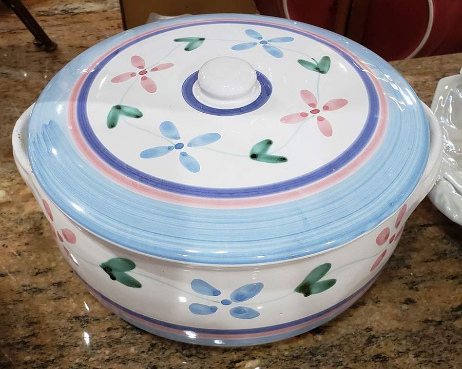 Barbara 1.5 Qt Round Covered Casserole by Caleca-1