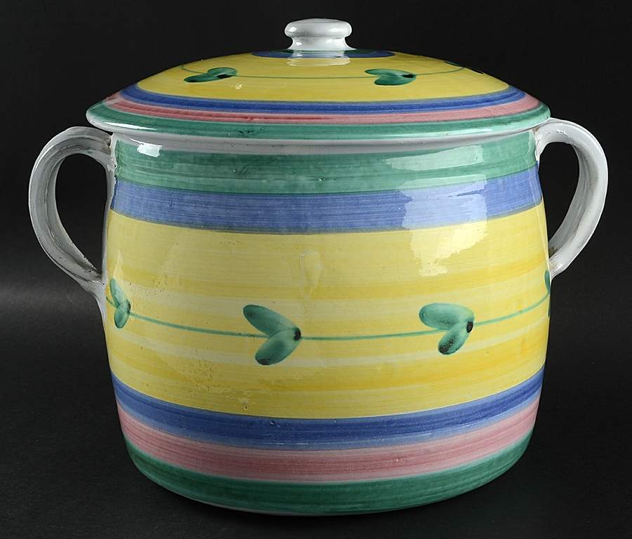 Carousel Bean Pot & Lid by Caleca-1