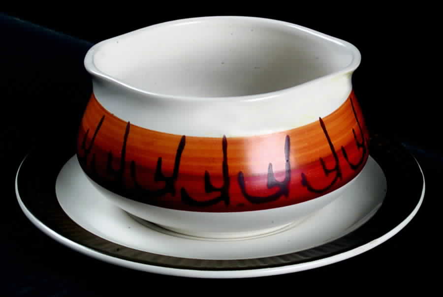 Galaxy Gravy Boat & Underplate by Casual Ceram-1