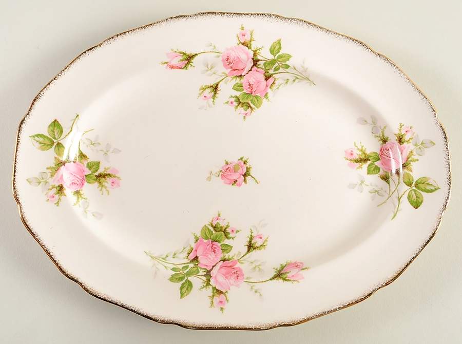 Modern Priscilla 11" Oval Serving Platter by Canonsburg-1