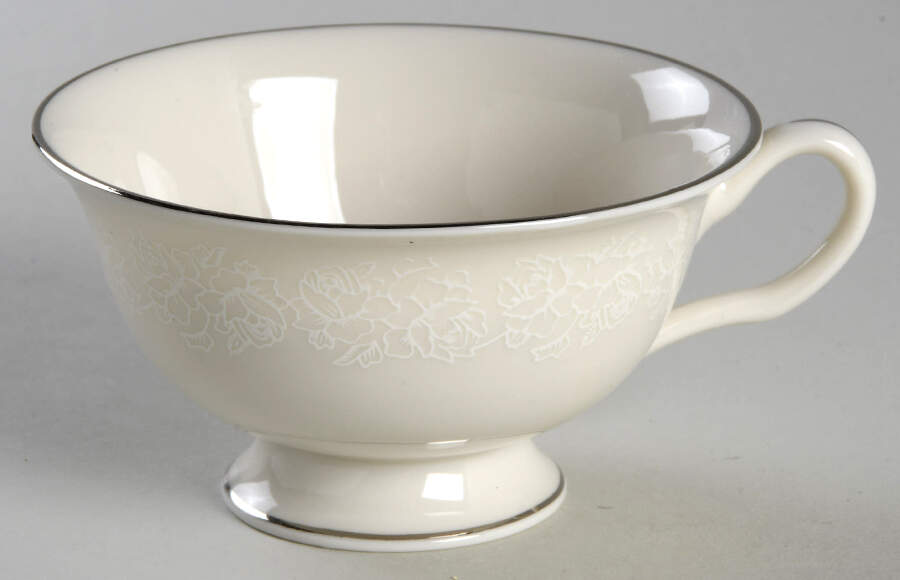 Garland Rose Footed Cup by Cathedral-1
