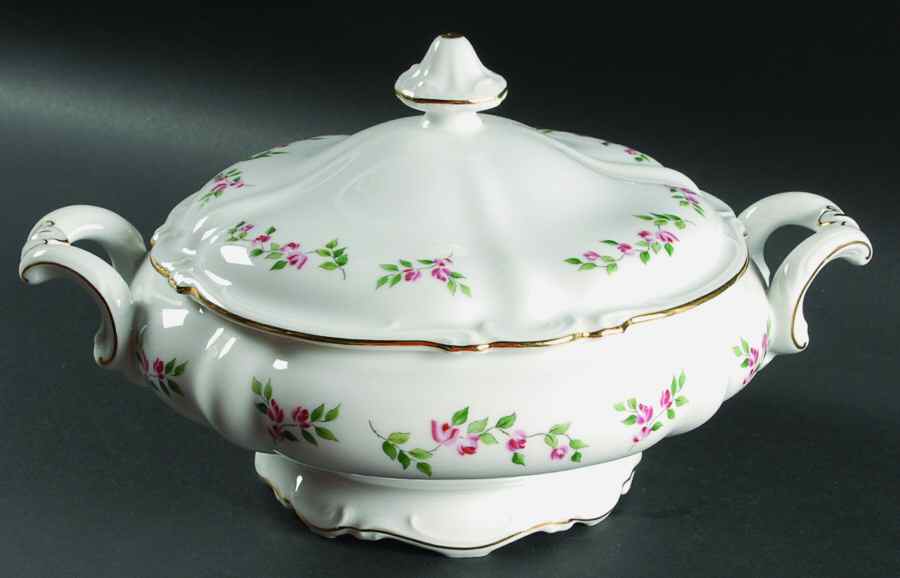 Juliette Round Covered Vegetable by Crown Bavaria-1