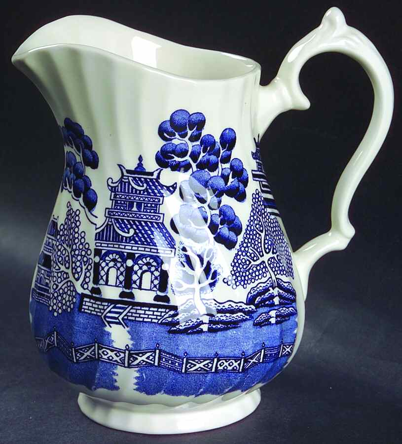 Blue Willow (Scalloped) 24 Oz Pitcher by Crown Clarence-1