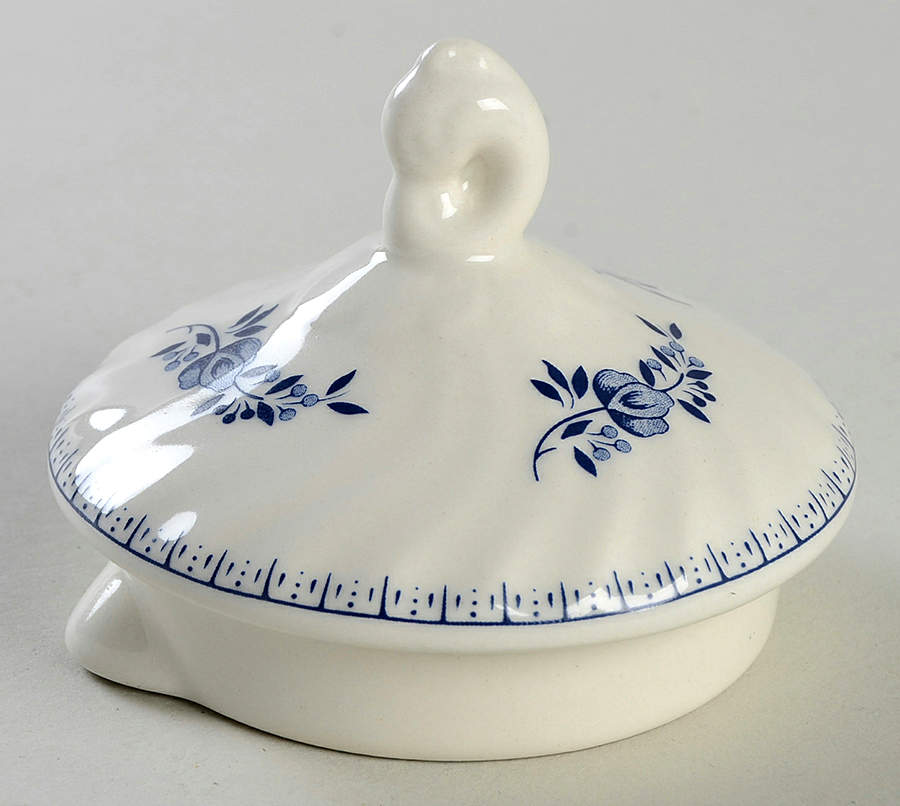 Finlandia (Swirl Rim, England) Lid for Teapot by Churchill-1