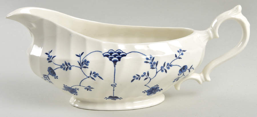 Finlandia (Swirl Rim, England) Gravy Boat by Churchill-1