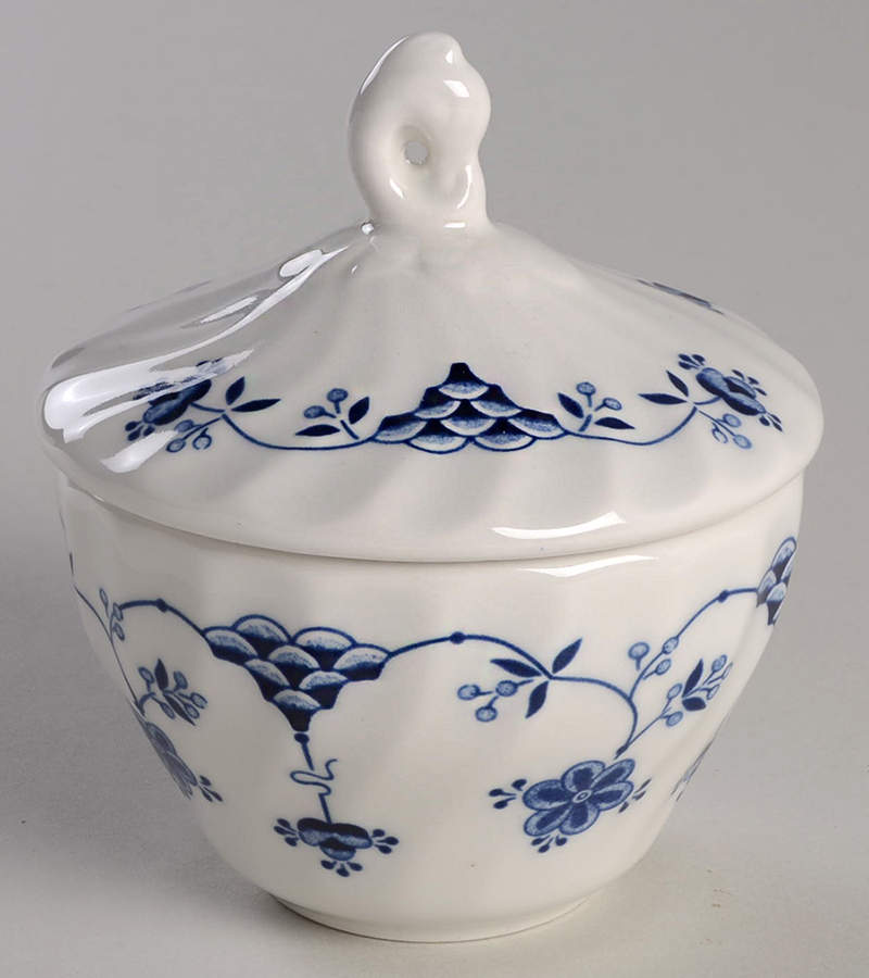 Finlandia (Swirl Rim, England) Sugar Bowl & Lid by Churchill-1