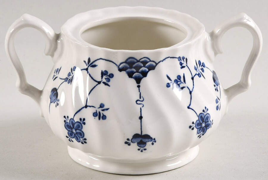 Finlandia (Swirl Rim, England) Sugar Bowl No Lid by Churchill-1