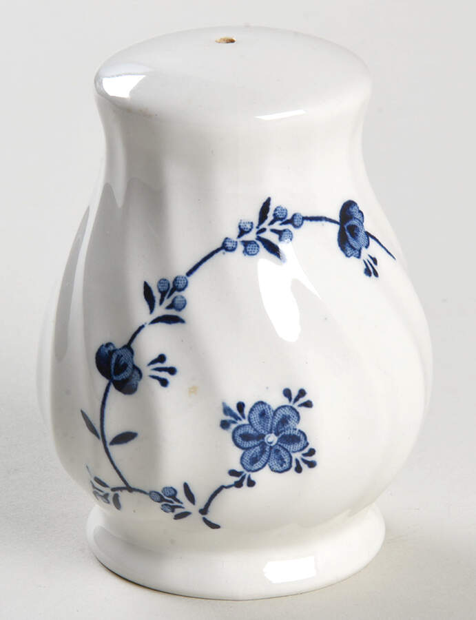 Finlandia (Swirl Rim, England) Salt Shaker by Churchill-1