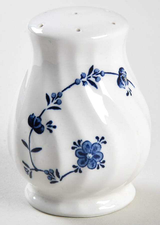 Finlandia (Swirl Rim, England) Pepper Shaker by Churchill-1