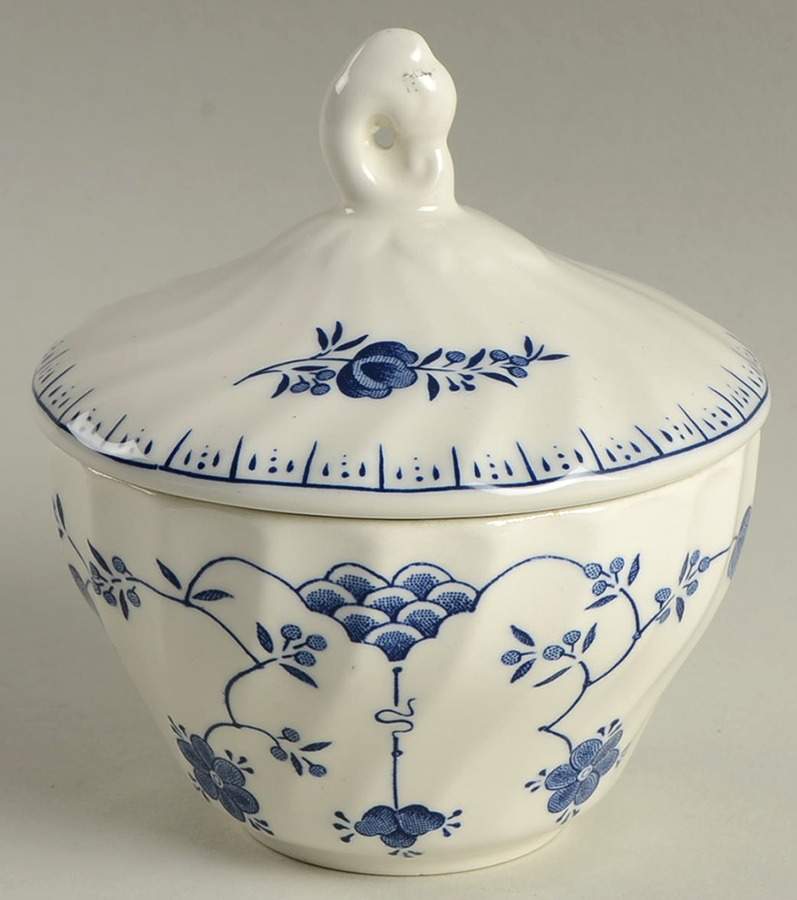 Finlandia (Swirl Rim, England) Sugar Bowl & Lid (Uses the Open Sugar As Base) by Churchill-1