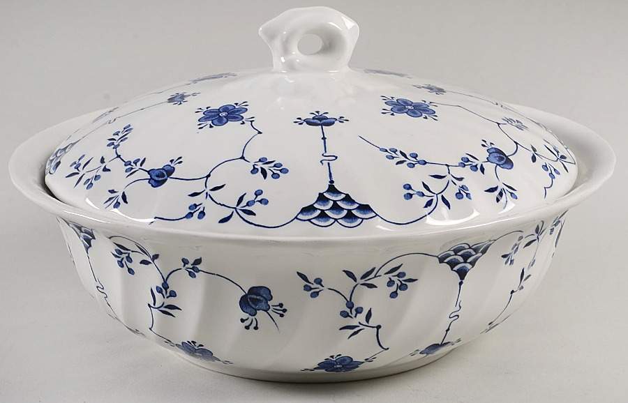 Finlandia (Swirl Rim, England) Round Covered Vegetable by Churchill-1