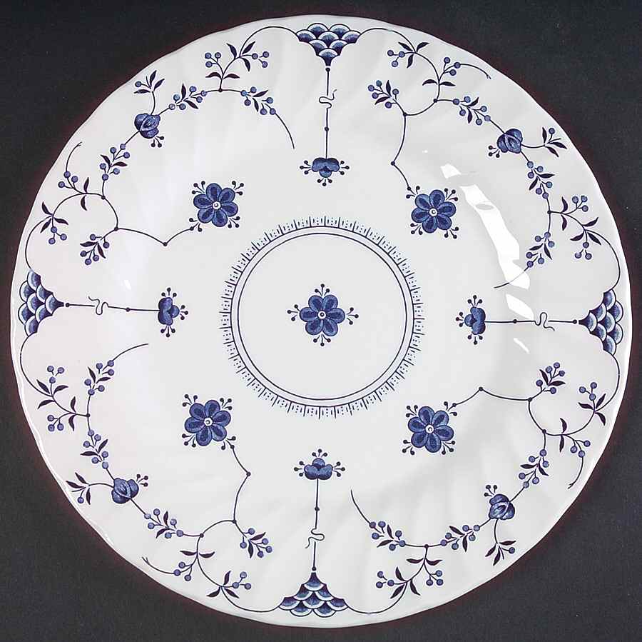 Finlandia (Swirl Rim, England) Large Dinner Plate by Churchill-1