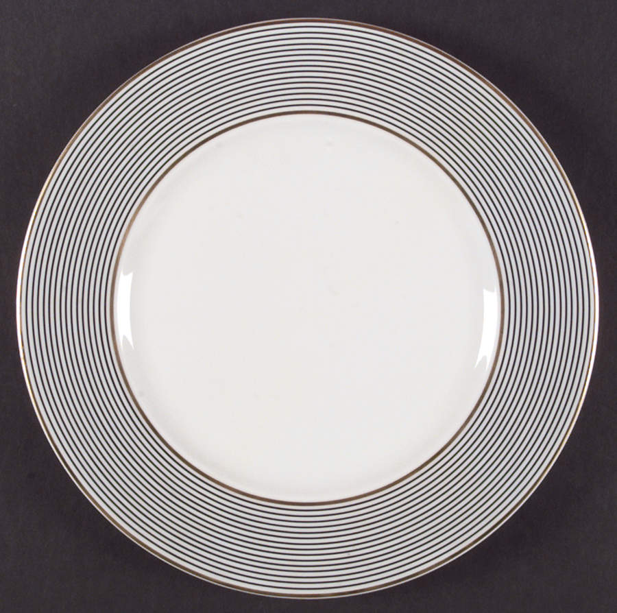 Crinoline Black Dinner Plate by Ceralene-1