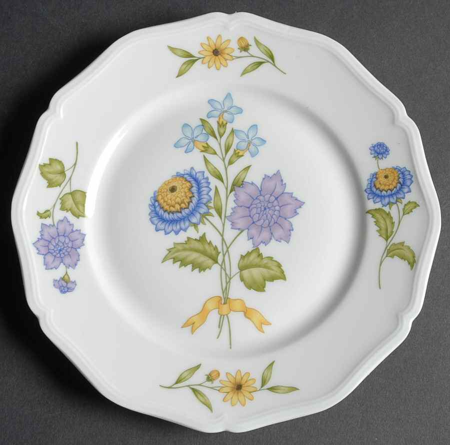 Fleur De Printemps Salad Plate by Ceralene-1