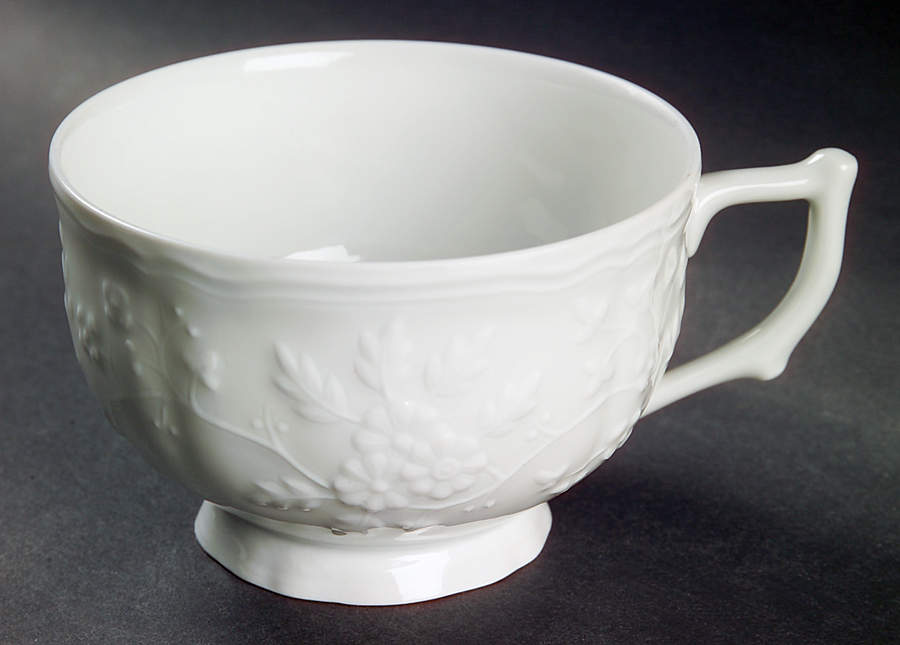 Hawthorn Breakfast Cup by Ceralene-1