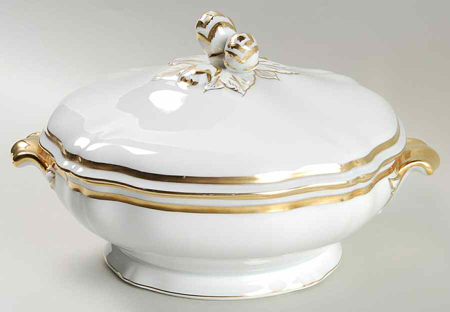Marie Antoinette (Gold) Round Covered Vegetable by Ceralene-1