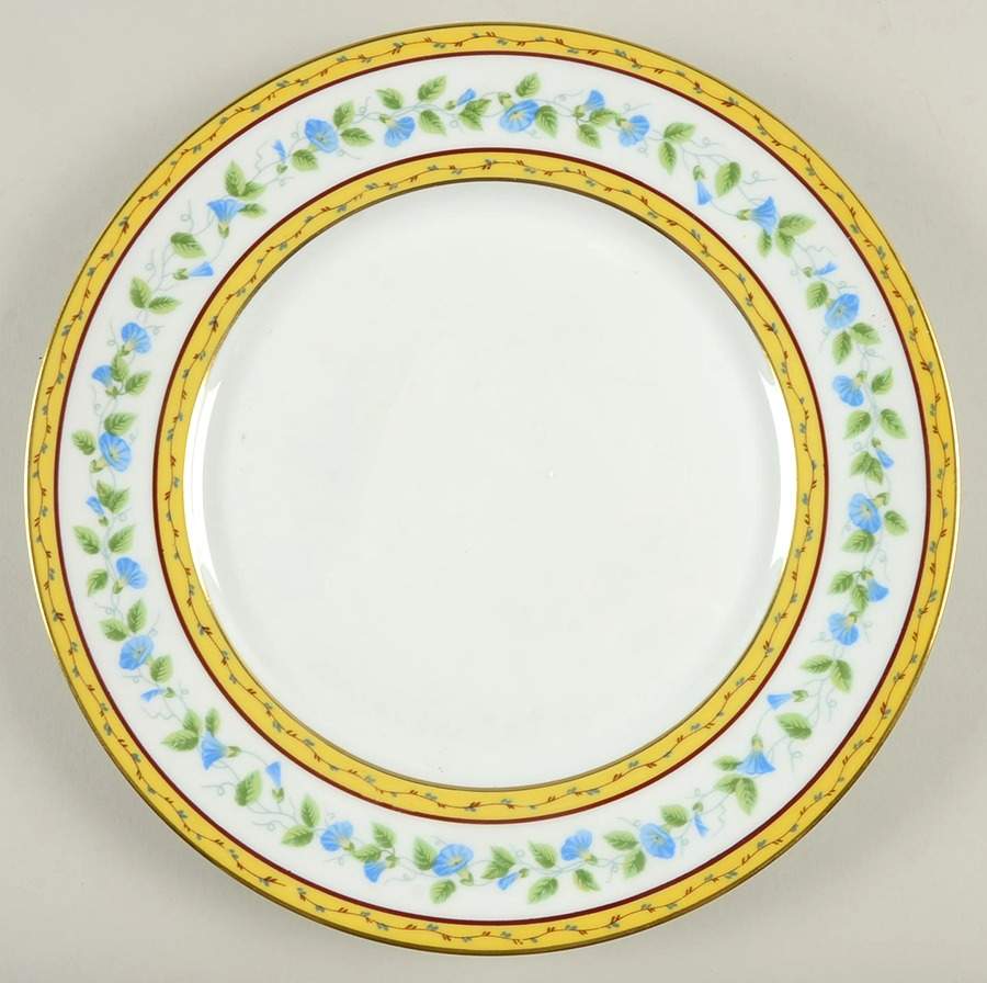 Morning Glory Ring Dinner Plate by Ceralene-1
