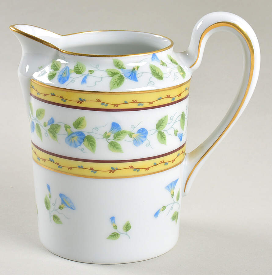 Morning Glory Spray 16 Oz Pitcher by Ceralene-1