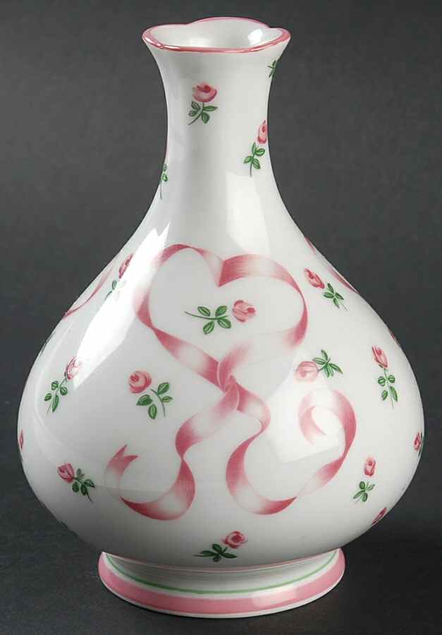 Romantique Pink 5" Bud Vase by Ceralene-1