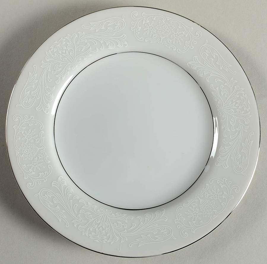 Queen's Lace Bread & Butter Plate by Chadds Ford-1