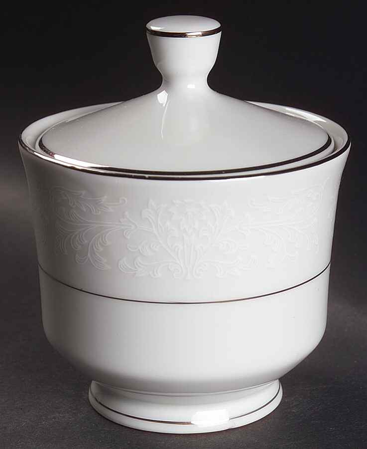 Queen's Lace Sugar Bowl & Lid by Chadds Ford-1