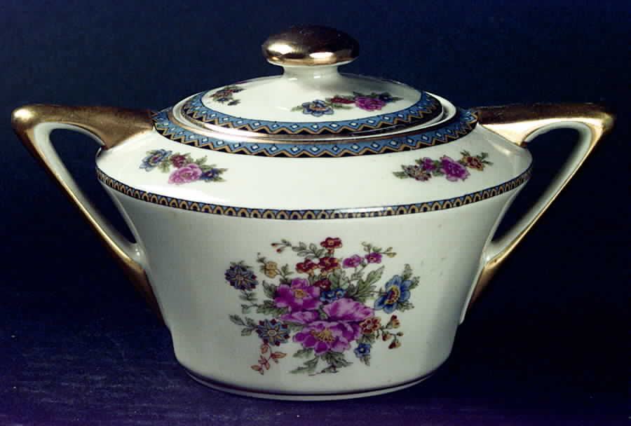 Head 173 Sugar Bowl & Lid by Charles Field Haviland-1
