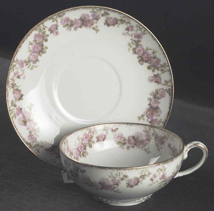 Schleiger 195G (Center Design) Flat Cup & Saucer Set by Charles Field Haviland-1