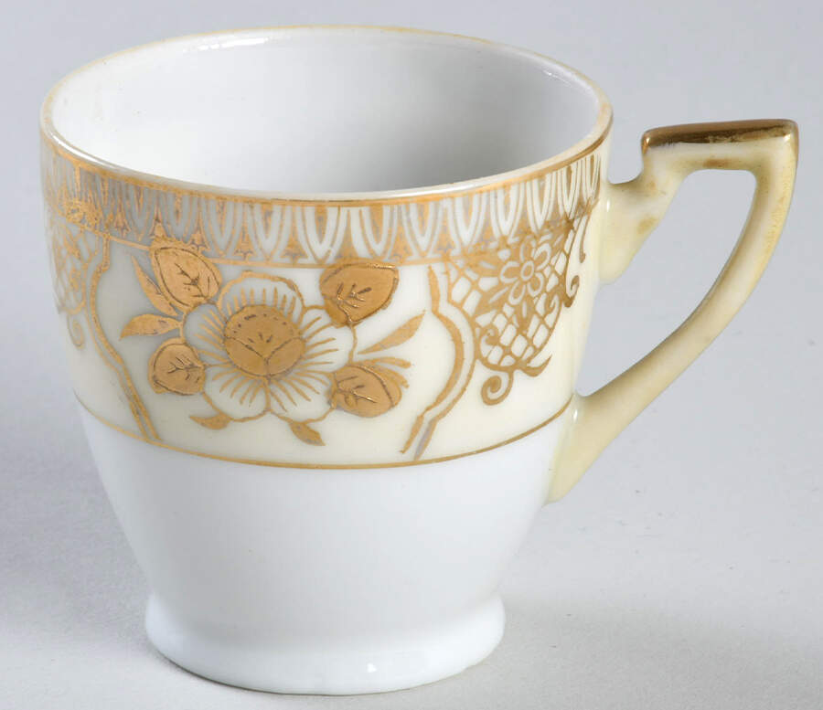 CHK3 Footed Demitasse Cup by Chikaramachi (Japan)-1