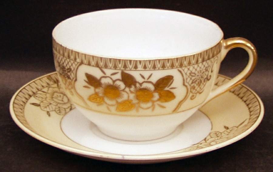 CHK3 Flat Cup & Saucer Set by Chikaramachi (Japan)-1