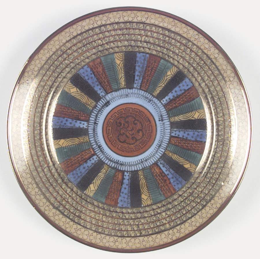 Thousand Faces Dinner Plate by Chikaramachi (Japan)-1