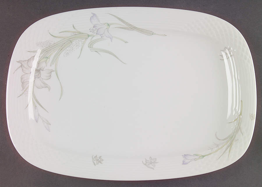Daffodil 14" Oval Serving Platter by China Pearl-1