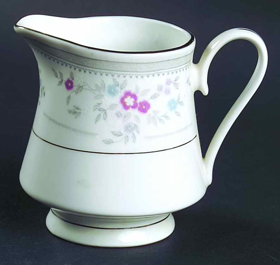 Morning Dew Creamer by China Pearl-1