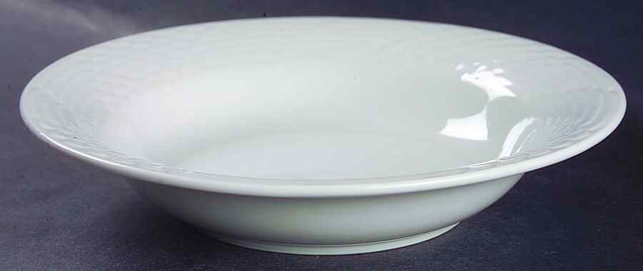 Solitaire Rim Cereal Bowl by China Pearl-1