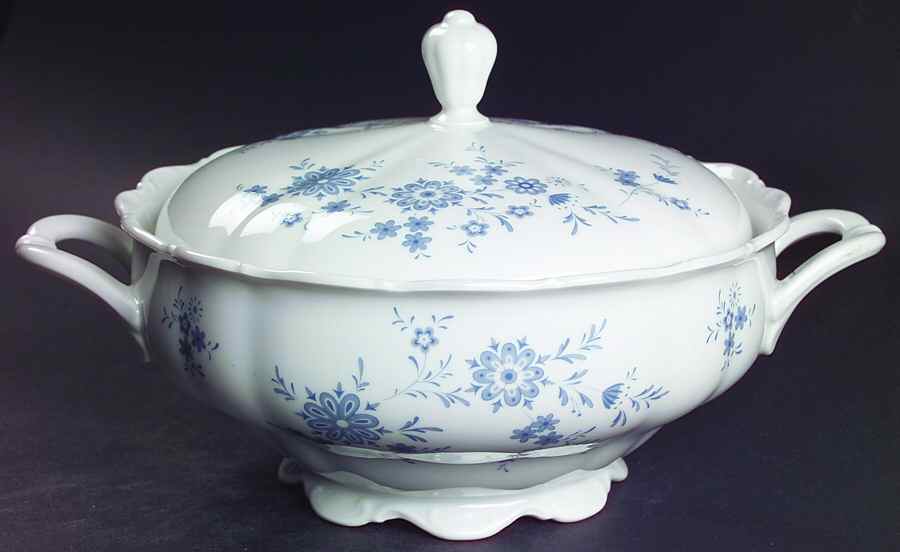 Bavarian Blue Round Covered Vegetable by Christina-1