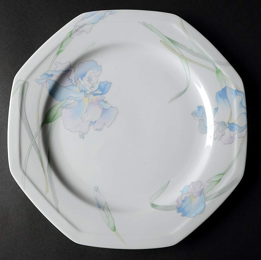 Blue Eyes Dinner Plate by Christopher Stuart-1