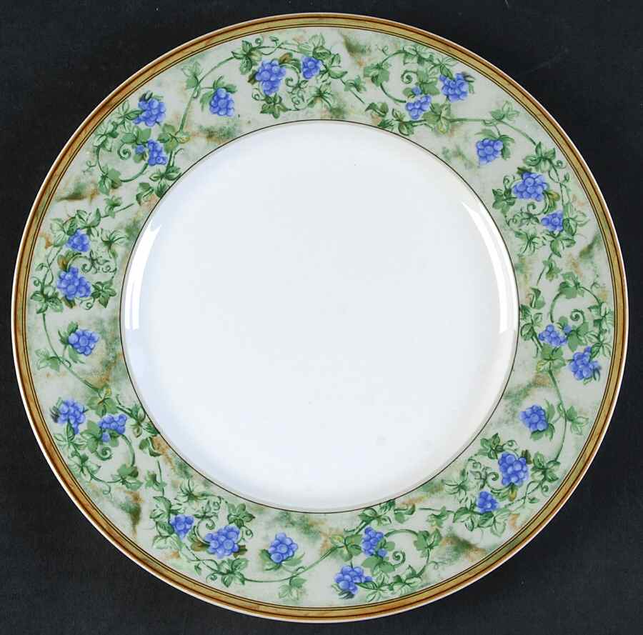 Chambord Salad Plate by Christopher Stuart-1