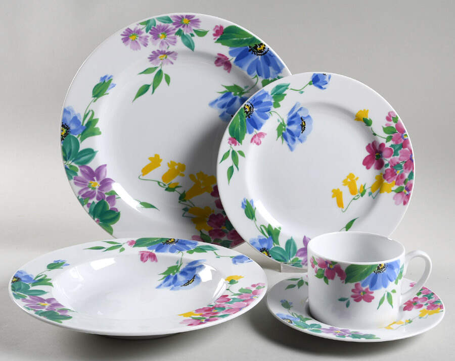 Floral Gallery 5 Piece Place Setting by Christopher Stuart-1
