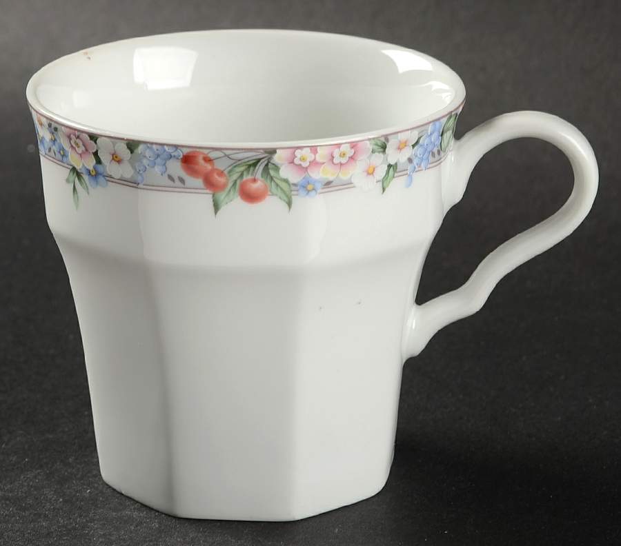 Floral Park Flat Cup by Christopher Stuart-1