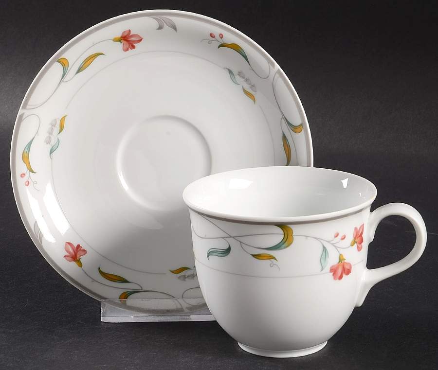Melrose Flat Cup & Saucer Set by Christopher Stuart-1