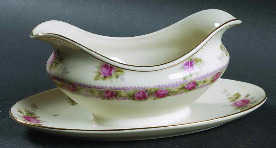 Rosedale Gravy Boat with Attached Underplate by Chateau-1